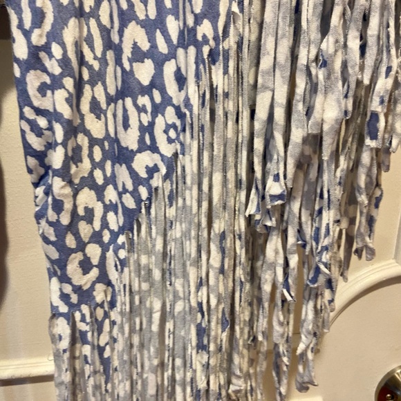 NWOT Bucket List Leopard print fringe top - Picture 6 of 7